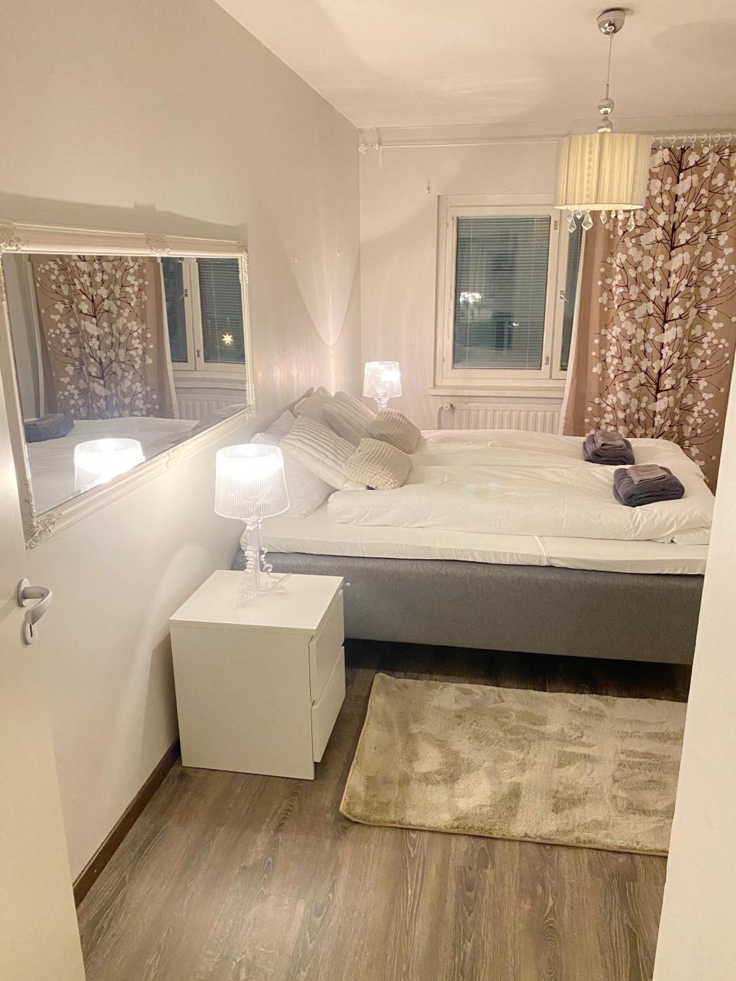 Spacious Home In Heart Of City Рованиеми Экстерьер фото